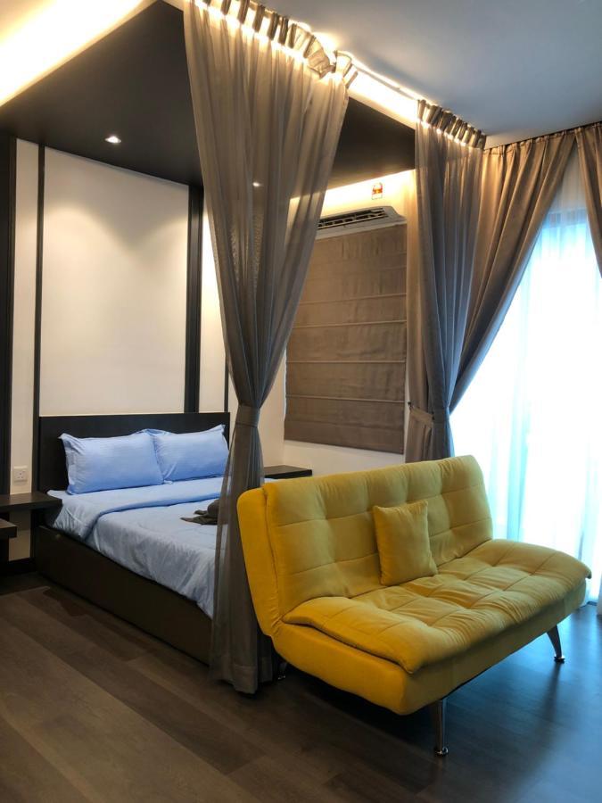 Apartment Mishal's Homestay-vista Bangi Service Kajang